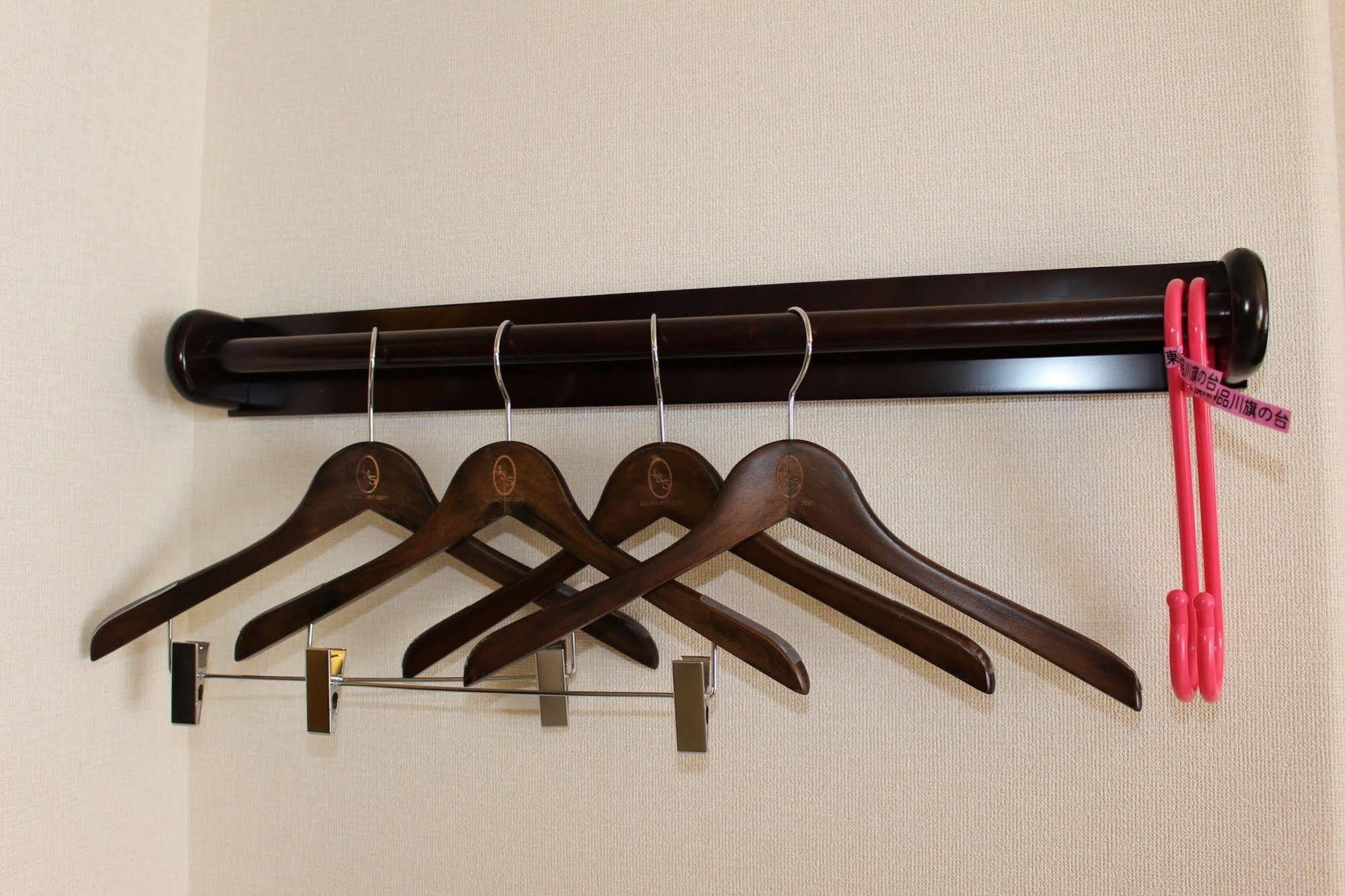 Toyoko Inn Nagoya-Eki Sakuradori-Guchi Honkan Екстер'єр фото