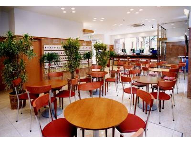 Toyoko Inn Nagoya-Eki Sakuradori-Guchi Honkan Екстер'єр фото